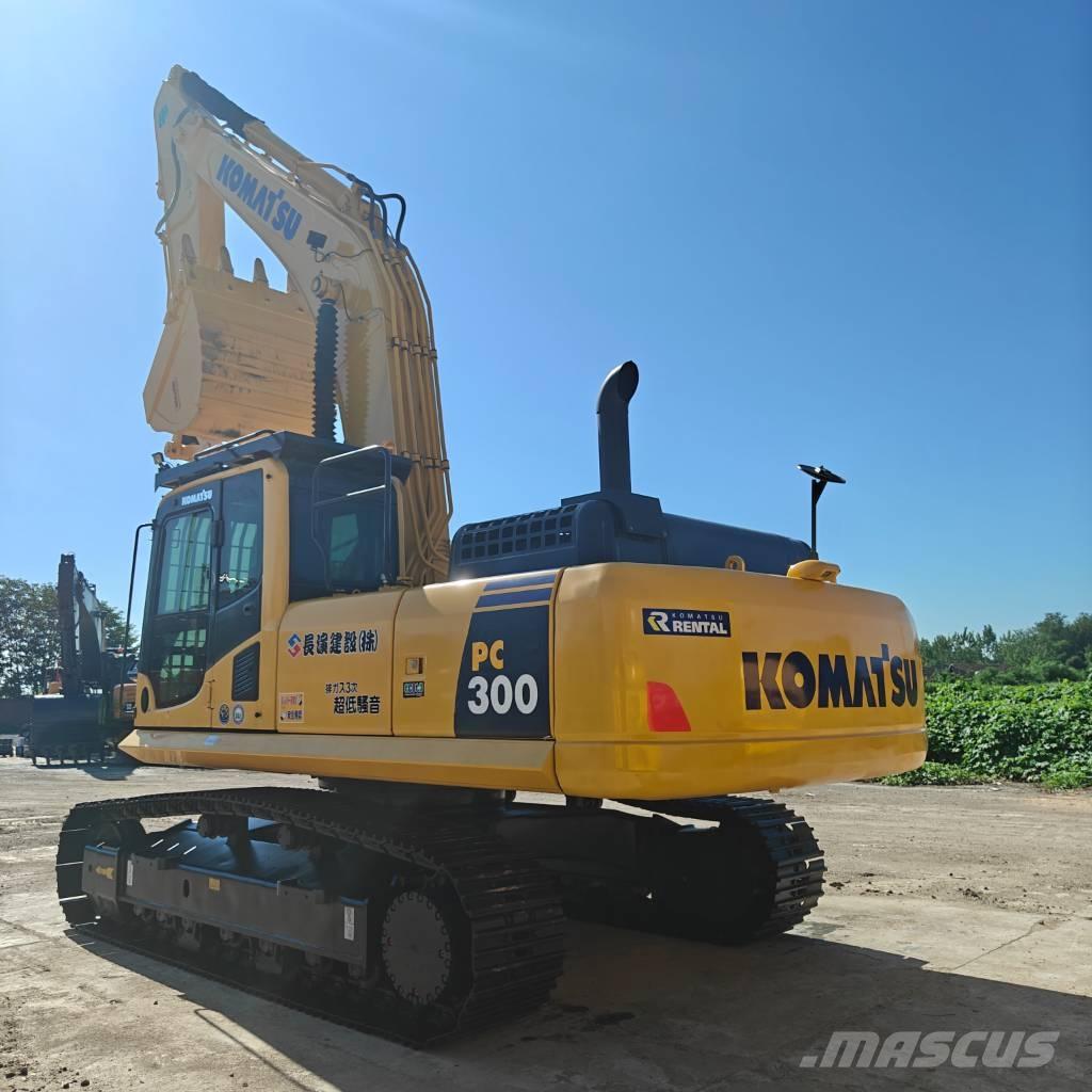 Komatsu 300-8mo Vikšriniai ekskavatoriai