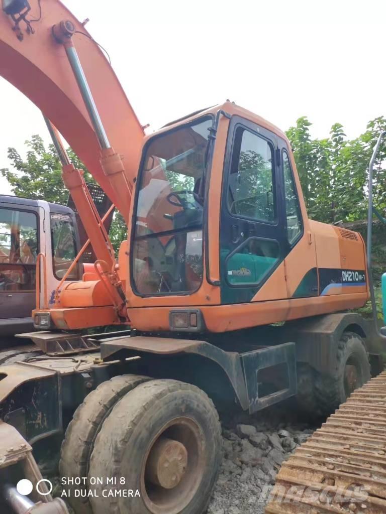 Doosan DH210W-7 Ratiniai ekskavatoriai