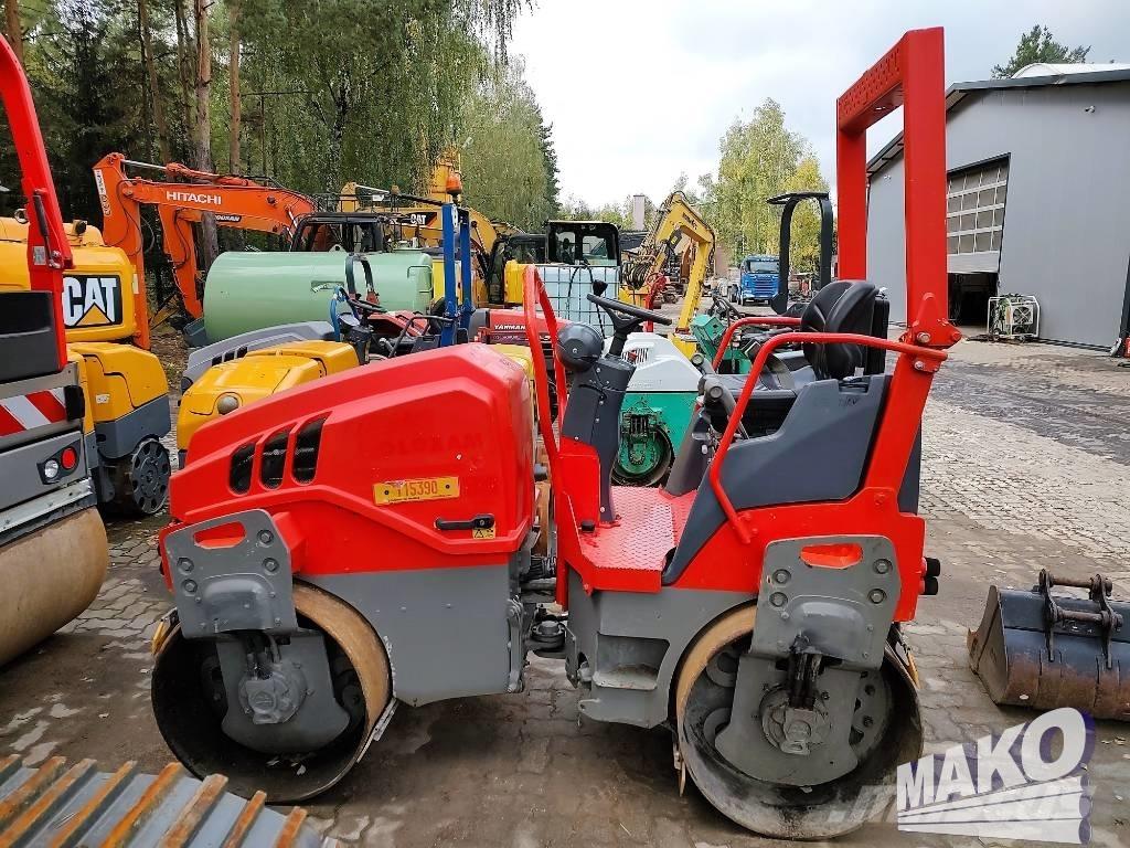 Hamm HD 12 VV Porinių būgnų volai