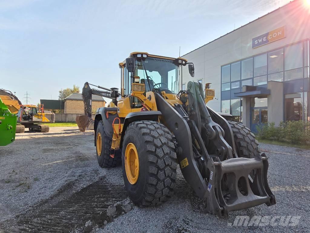 Volvo L 110 H Naudoti ratiniai krautuvai