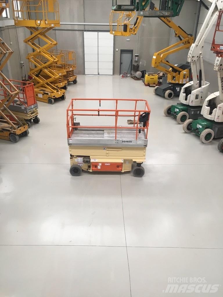 JLG 2646 ES Žirkliniai keltuvai