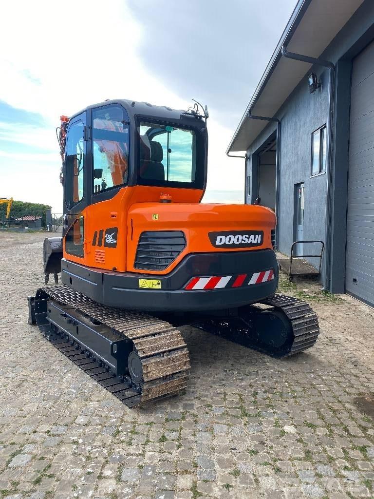 Doosan DX 85 R-3 Vidutinės galios ekskavatoriai 7-12 t