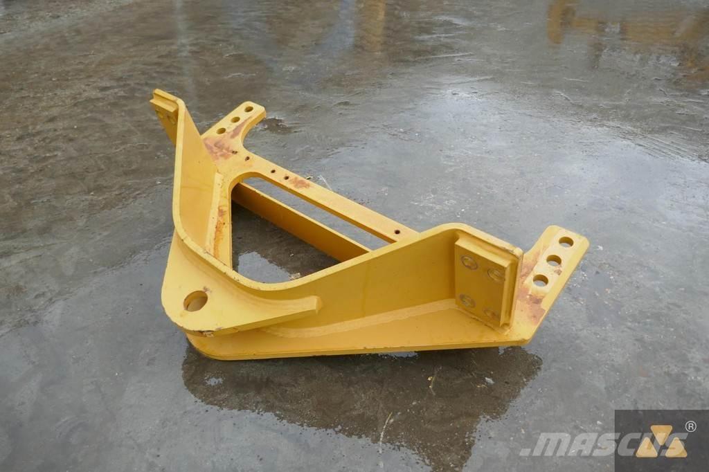 CAT 140M3 Drawbar Kiti naudoti statybos komponentai