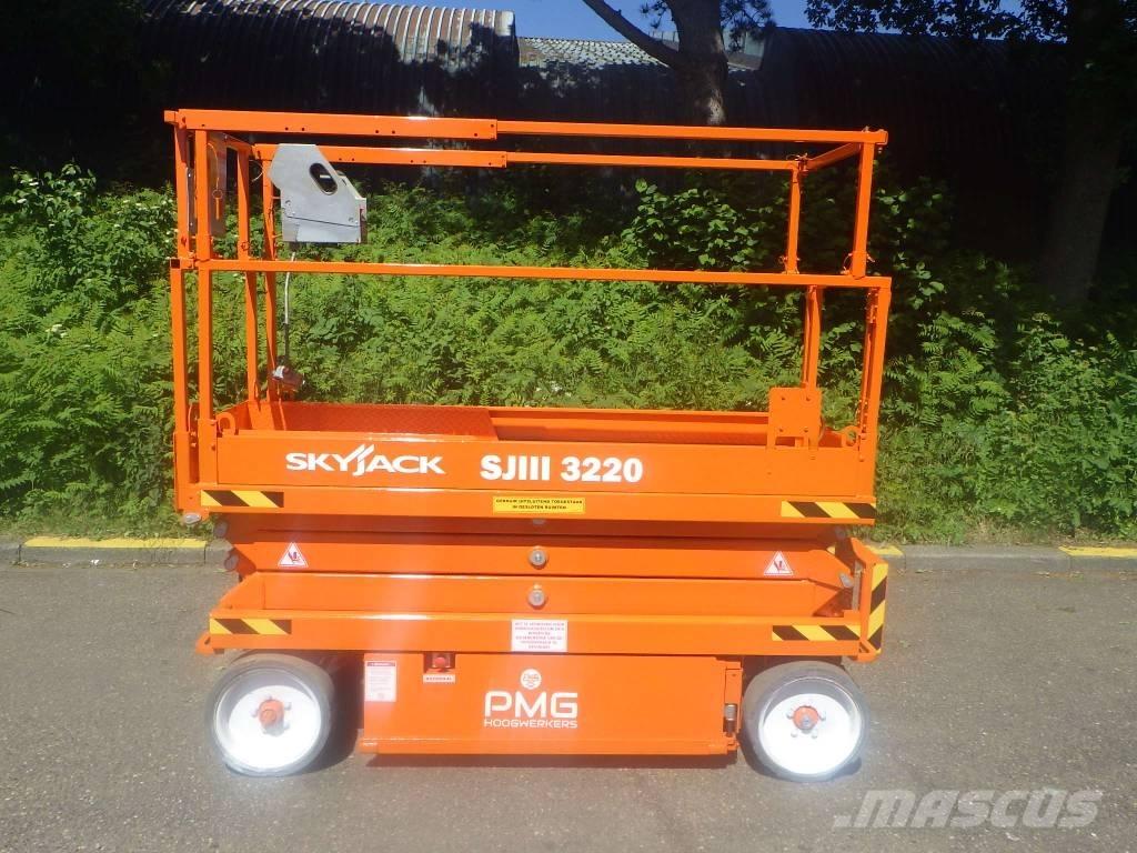 SkyJack SJ3220 Žirkliniai keltuvai