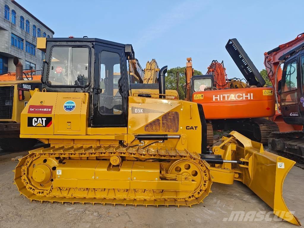 CAT D 5 K Vikšriniai buldozeriai