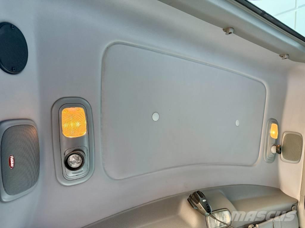 Peterbilt 389 Naudoti vilkikai