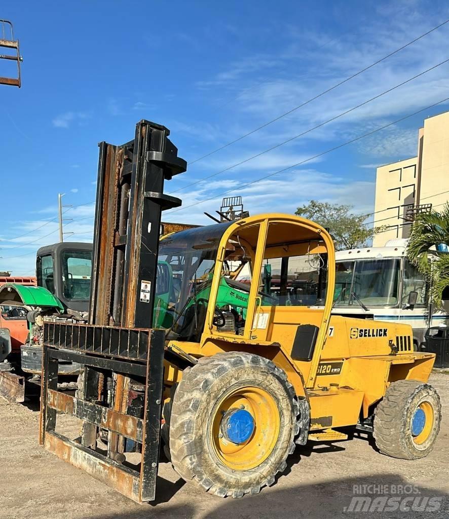 JCB S120 Visureigiai krautuvai