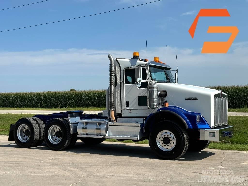 Kenworth T 800 Naudoti vilkikai