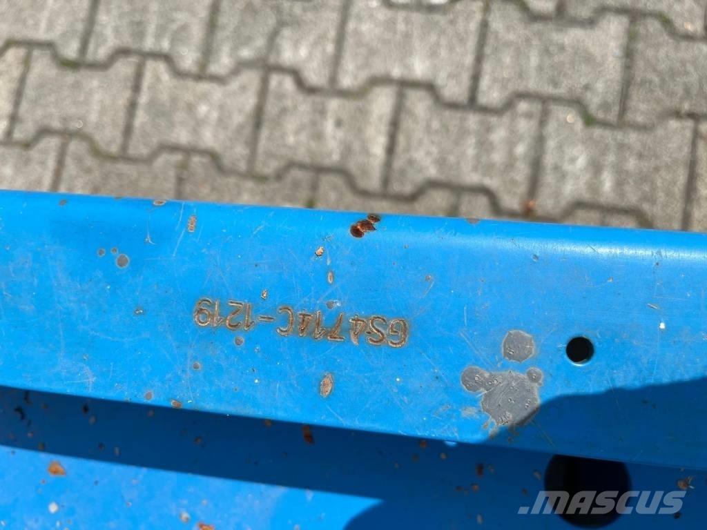 Genie GS4047 Žirkliniai keltuvai