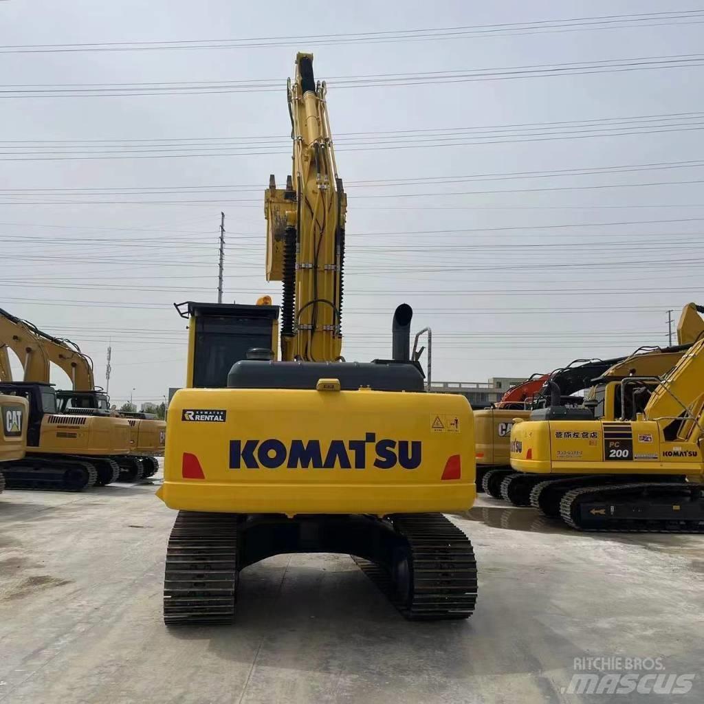 Komatsu PC200 Vikšriniai ekskavatoriai