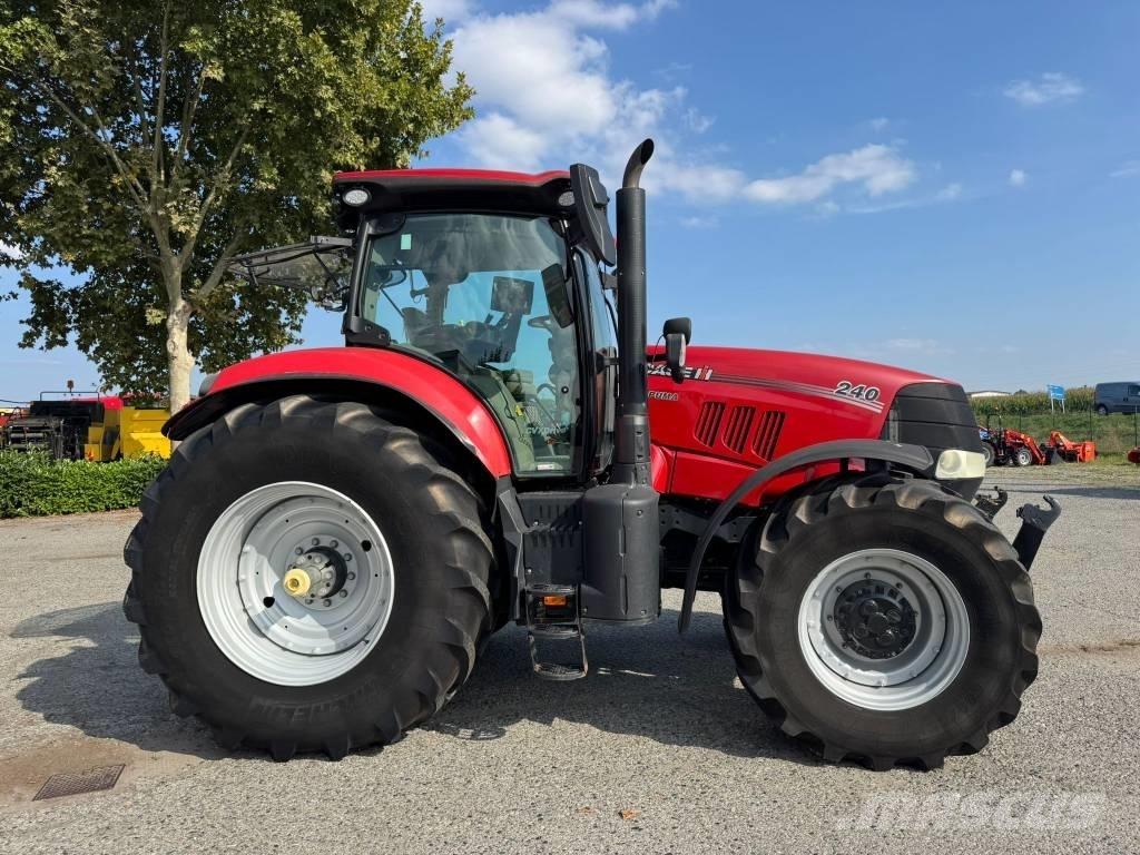 Case IH Puma 240 CVX Traktoriai