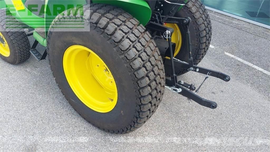 John Deere 3025E Traktoriai