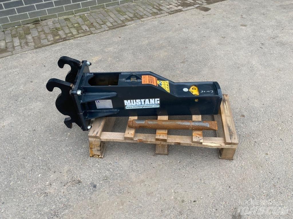 Mustang HM150 Hidrauliniai kūjai / Trupintuvai