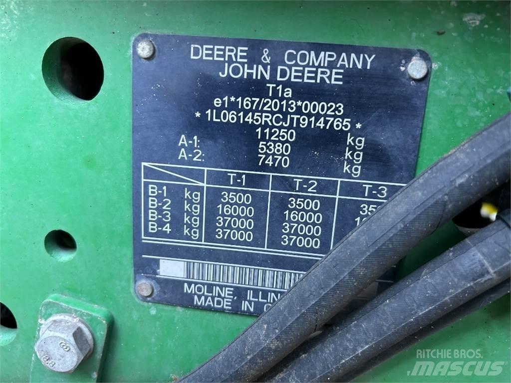 John Deere 6145R Traktoriai
