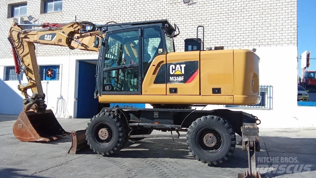 CAT M318F Ratiniai ekskavatoriai