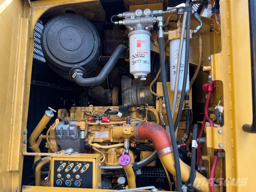 CAT 140M Greideriai
