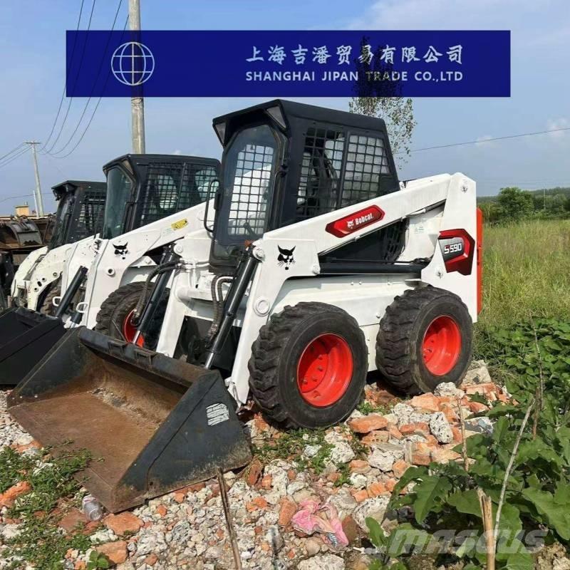 Bobcat S 590 Krautuvai su šoniniu pasukimu
