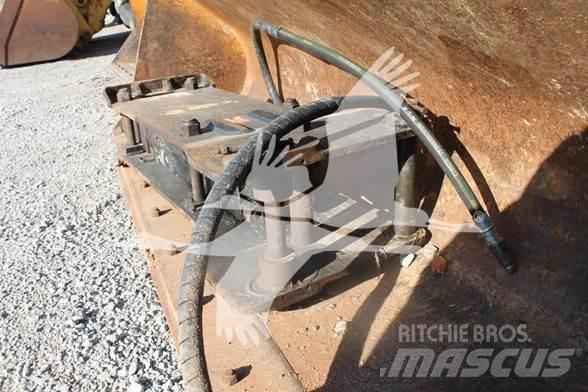 CASE 590SM Ekskavatoriniai krautuvai