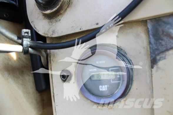 CAT 12H Greideriai