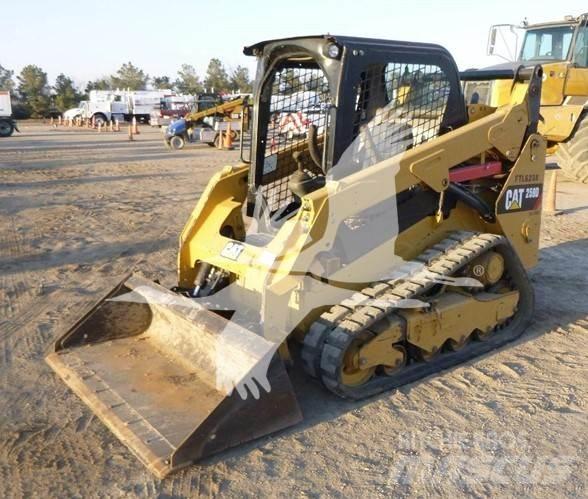 CAT 259D Krautuvai su šoniniu pasukimu