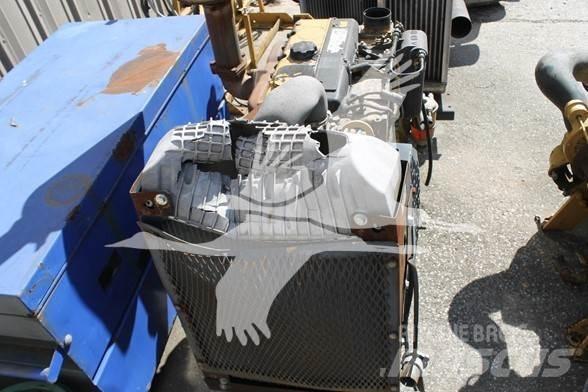 CAT 3054C Varikliai
