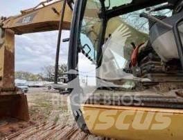 CAT 330CL Vikšriniai ekskavatoriai