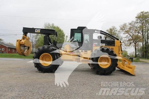 CAT 545C Skiedrovežiai