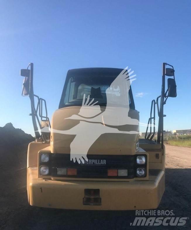 CAT 725 Karjeriniai savivarčiai