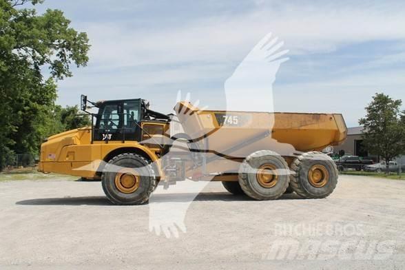 CAT 745 Karjeriniai savivarčiai