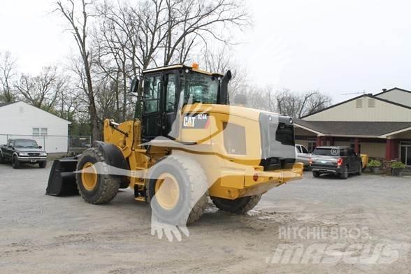 CAT 924K Naudoti ratiniai krautuvai