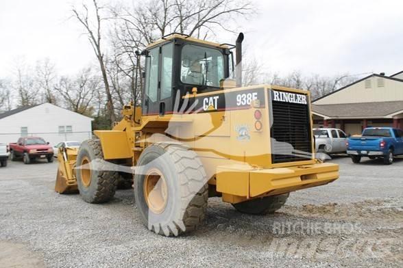 CAT 938F Naudoti ratiniai krautuvai