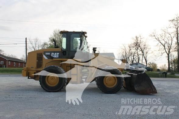 CAT 938H Naudoti ratiniai krautuvai