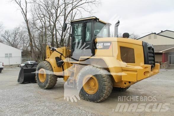 CAT 938M Naudoti ratiniai krautuvai