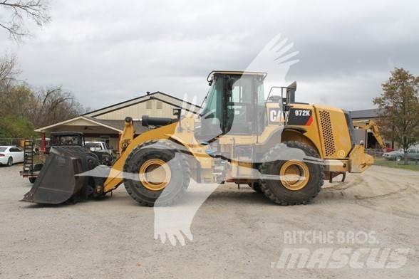 CAT 972K Naudoti ratiniai krautuvai