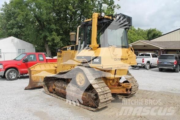 CAT D5M XL Vikšriniai buldozeriai