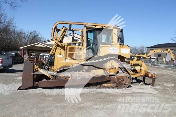 CAT D6T XL Vikšriniai buldozeriai