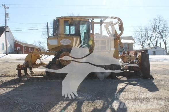 CAT D6T XL Vikšriniai buldozeriai