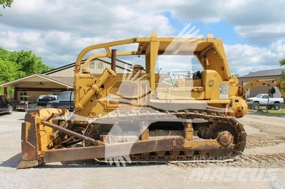 CAT D7F Vikšriniai buldozeriai