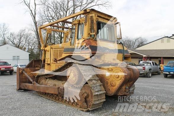 CAT D7H Vikšriniai buldozeriai