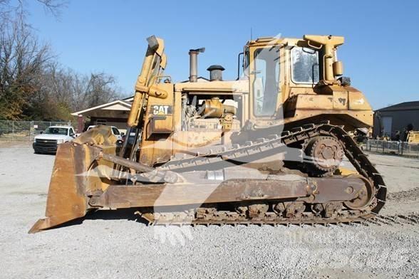 CAT D8N Vikšriniai buldozeriai