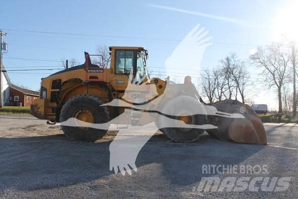Volvo L220H Naudoti ratiniai krautuvai