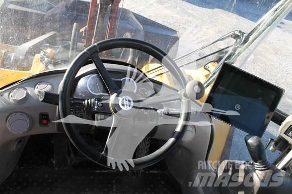 Volvo L220H Naudoti ratiniai krautuvai