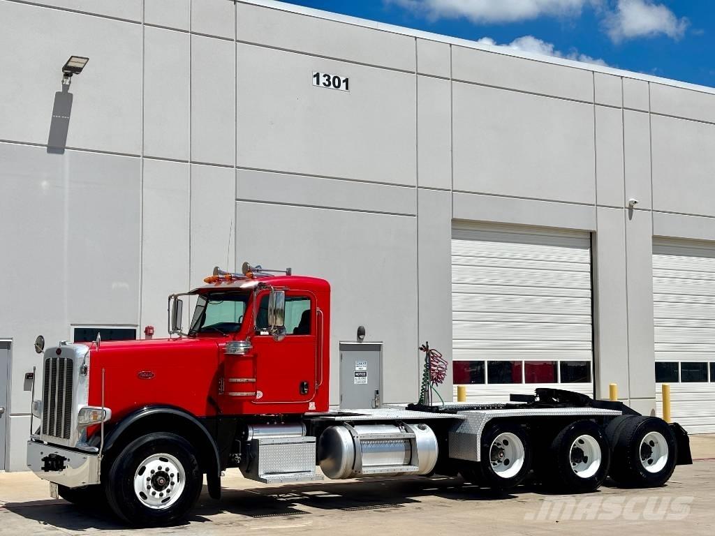 Peterbilt 389 Naudoti vilkikai