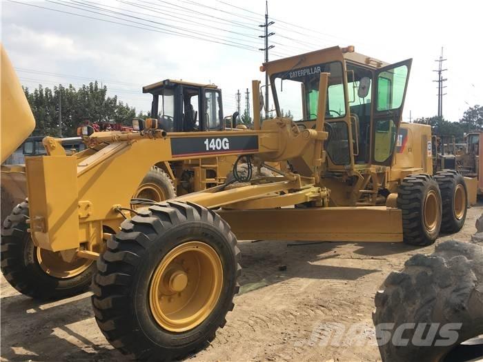 CAT 140 G Greideriai