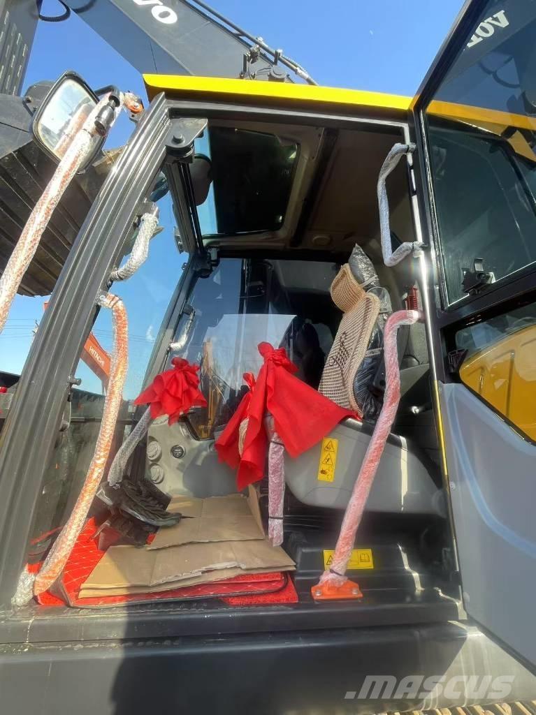 Volvo EC300 Vikšriniai ekskavatoriai