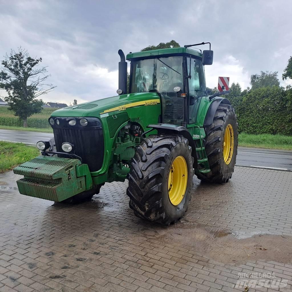 John Deere 8420 Traktoriai