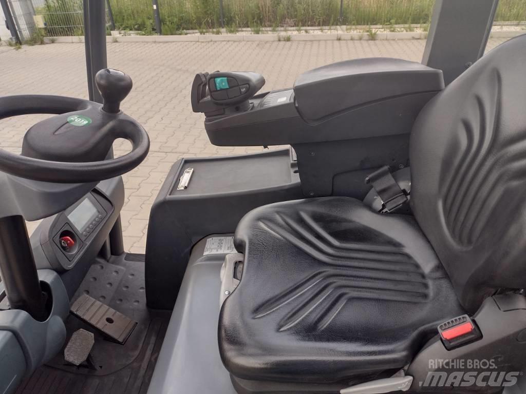 Jungheinrich EFG 213 Elektriniai šakiniai krautuvai