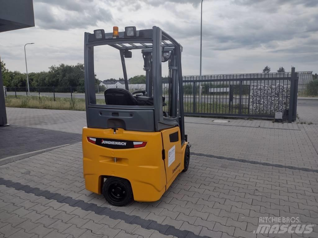 Jungheinrich EFG 213 Elektriniai šakiniai krautuvai
