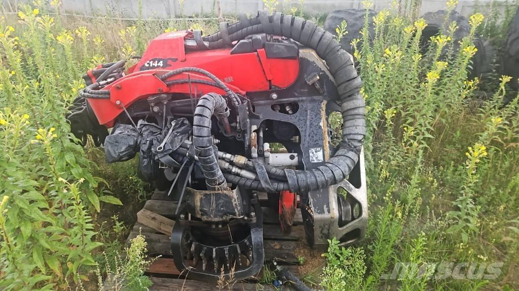 Komatsu C 144 Miško technika (Harvesteriai)