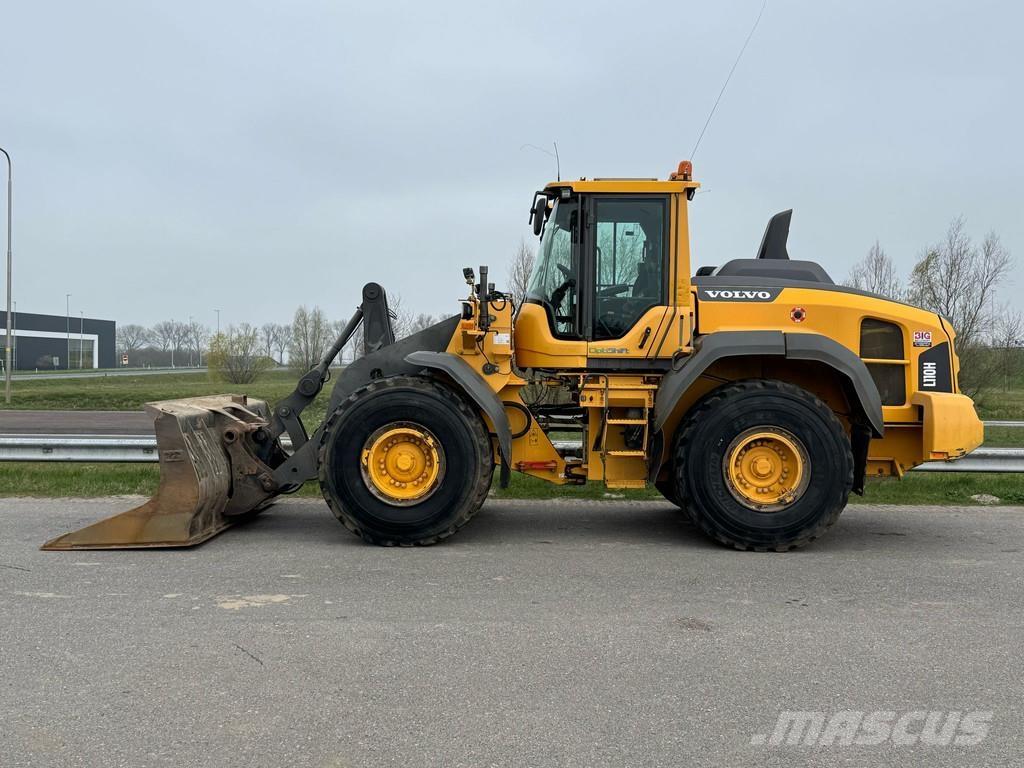 Volvo L110H Naudoti ratiniai krautuvai